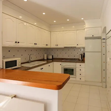 Apartamento Alberca Bajo Dénia