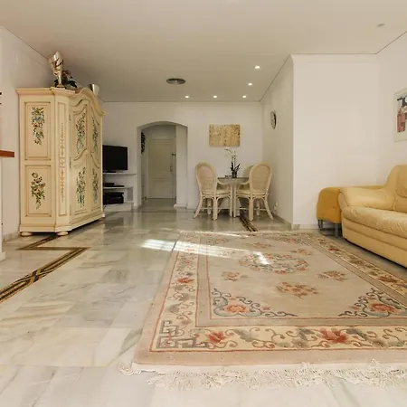 Apartamento Alberca Bajo